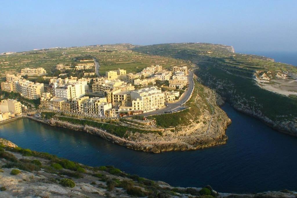Seafront Penthouse With Terrace In Xlendi, Gozo Apartment
